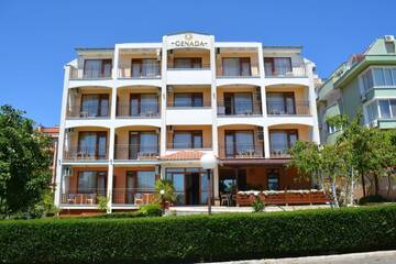 Фотографии Отель Hotel Genada г. Свети-Влас (Болгария) №1 Фото Отель Hotel Genada г. Свети-Влас 1