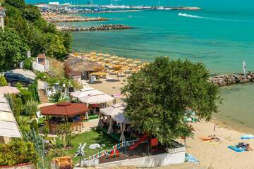 Фотографии Отель Iris Beach Hotel г. Свети-Влас (Болгария) №1 Фото Отель Iris Beach Hotel г. Свети-Влас 1