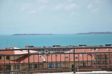 Фото номера Апартаменты с 2 спальнями Апарт-отели Sorrento Sole Mare г. Свети-Влас 6