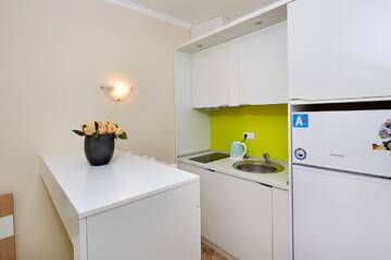 Фото номера Номер-студио с двуспальной кроватью Апарт-отели Villa Sardinia Apartments г. Свети-Влас 5