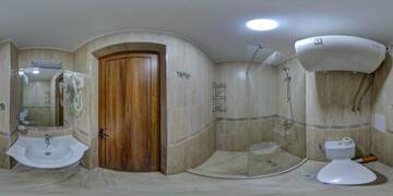 Фото номера Двухместный номер с 1 кроватью и балконом (для 2 взрослых и 1 ребенка) Отель Hotel Fantasy Beach г. Свети-Влас 3