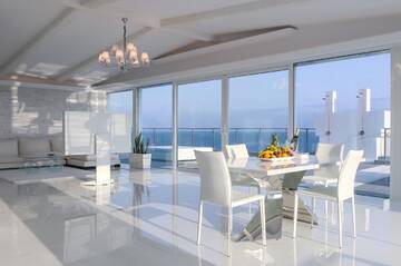 Фото номера Апартаменты с видом на море Курортные отели Grand Hotel Sveti Vlas г. Свети-Влас 2