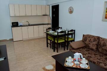 Фото номера Апартаменты с балконом Апарт-отели OLYMP Aparthotel г. Свети-Влас 3