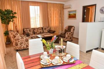 Фото номера Апартаменты с видом на море Отель Olymp Premium Apartments г. Свети-Влас 11
