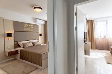 Фото номера Апартаменты с 1 спальней и балконом Отель Onyx Beach Residence г. Свети-Влас 8