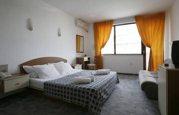 Фото номера Семейный номер Отель Hotel Corona by Asteri Hotels г. Свети-Влас 6
