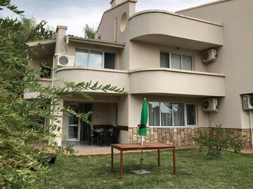 Фото номера Дом с 4 спальнями Дома для отпуска Sea House г. Свети-Влас 74