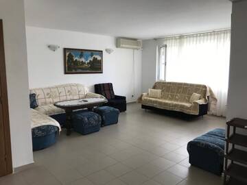 Фото номера Дом с 4 спальнями Дома для отпуска Sea House г. Свети-Влас 41