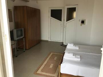 Фото номера Дом с 4 спальнями Дома для отпуска Sea House г. Свети-Влас 18