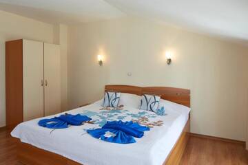 Фото номера Апартаменты с видом на море Отель Family Hotel Milev г. Свети-Влас 4