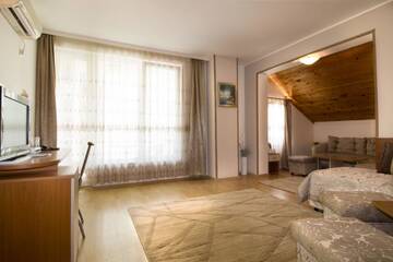 Фото номера Полулюкс с балконом Отель Family Hotel Venera г. Свети-Влас 12
