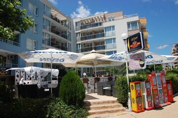 Фото номера Апартаменты с 1 спальней, вид на сад Апарт-отели Sineva Del Sol Apartments г. Свети-Влас 27